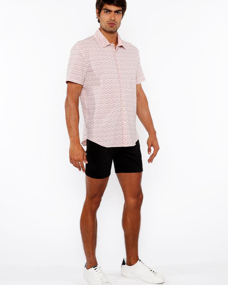 PEACH TEXTURED CHEVRON STRETCH KNIT SHORT SLEEVE SHIRT ST-24066