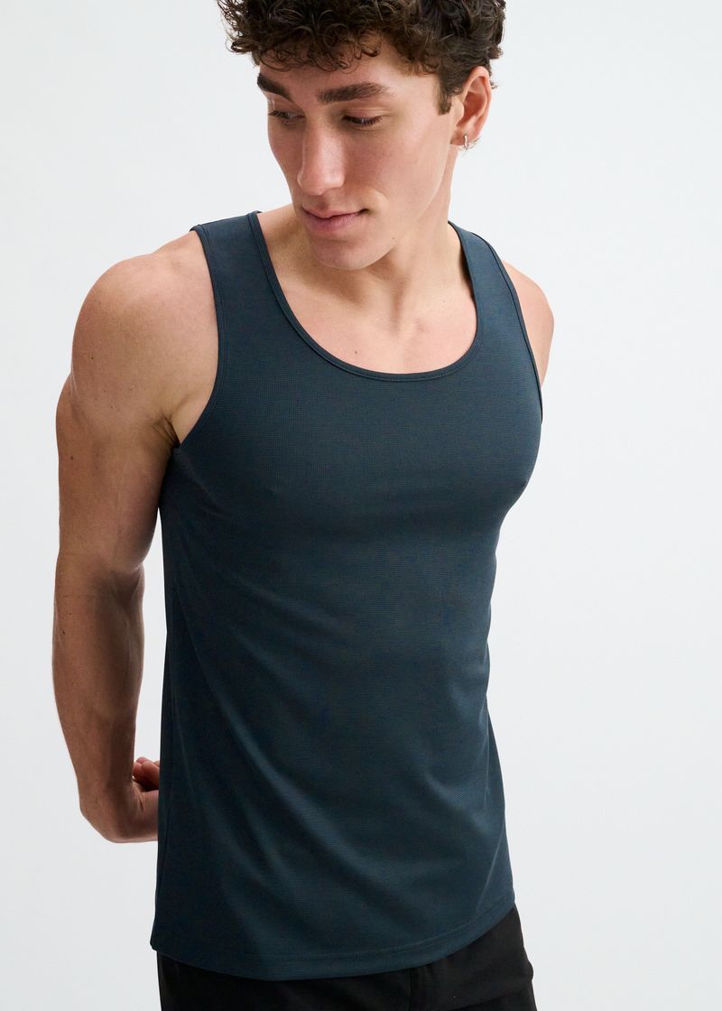 MARINER TEXTURED STRETCH MESH PERFORMANCE TANK ST-293