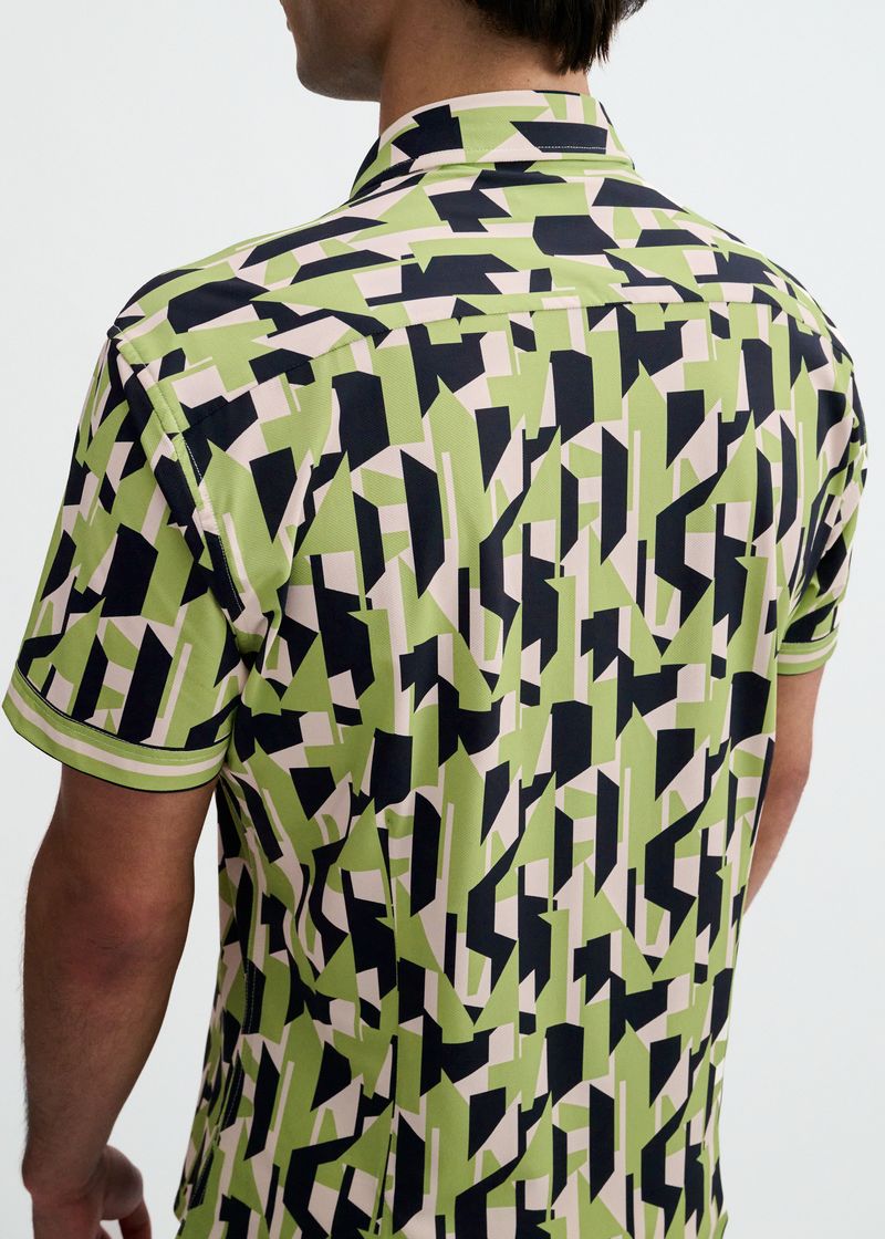 MENTHOL/MIDNIGHT ABSTRACT PRINTED PERFORMANCE STRETCH SHORT SLEEVE SHIRT W/PLACKET DETAIL ST-26026