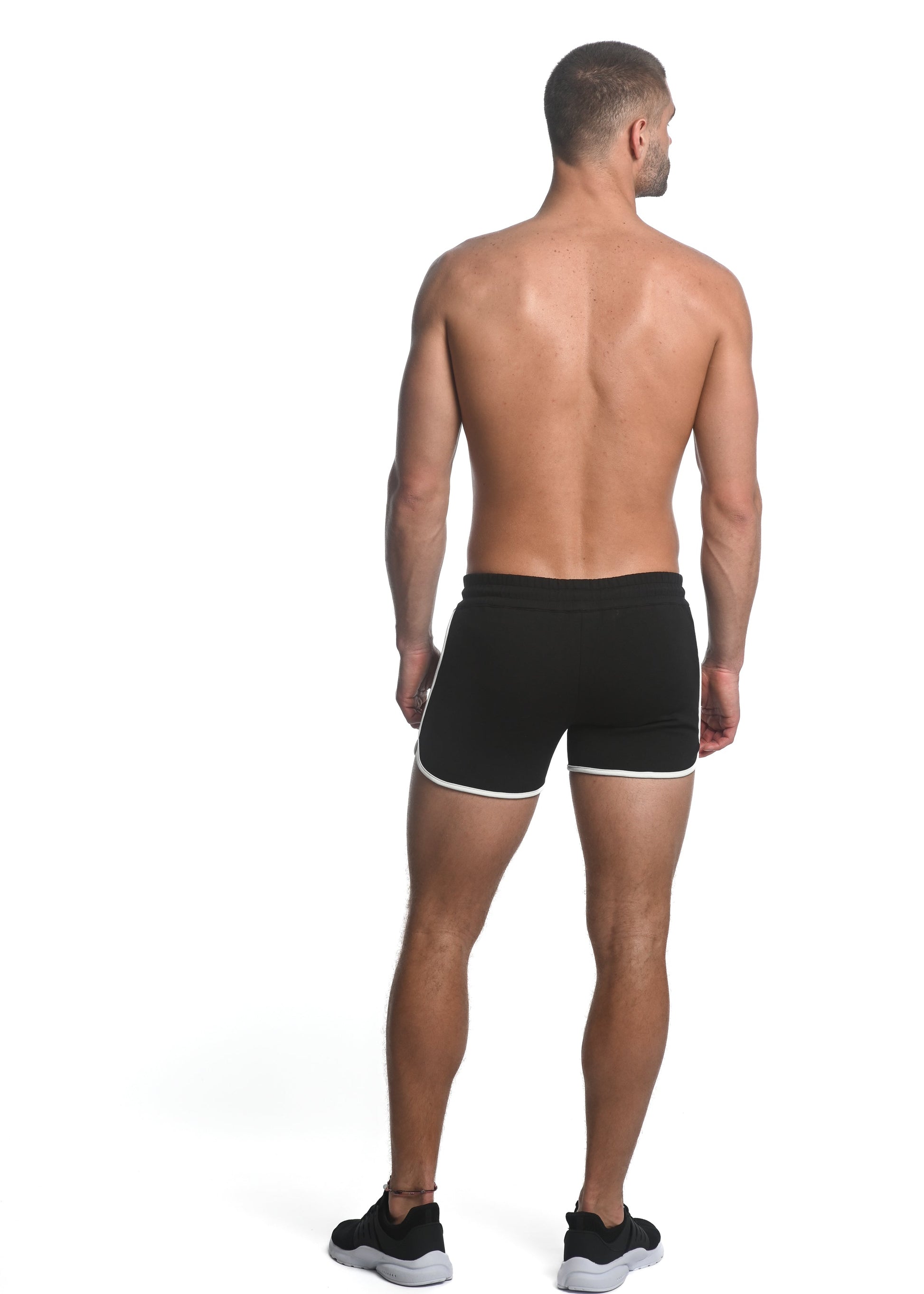 BLACK SPRINTER 3.5" INSEAM STRETCH GYM SHORTS W/ HEAT WELD ZIPPERS
