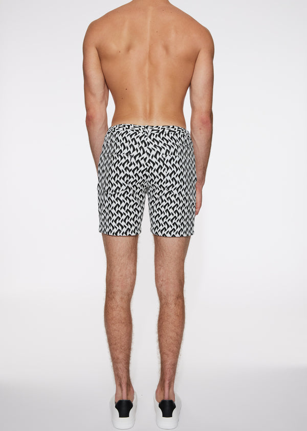 BLACK/WHITE HERRINGBONE 5" JACQUARD KNIT STRETCH SHORT ST-1932-Final Sale