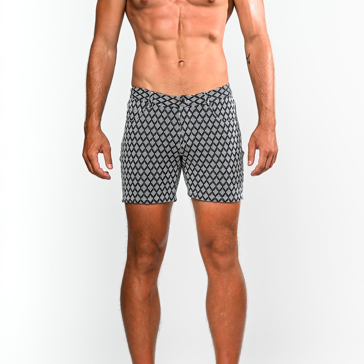 BLACK/WHITE CROSS HATCH 5" JACQUARD KNIT STRETCH SHORT ST-1932-Final Sale