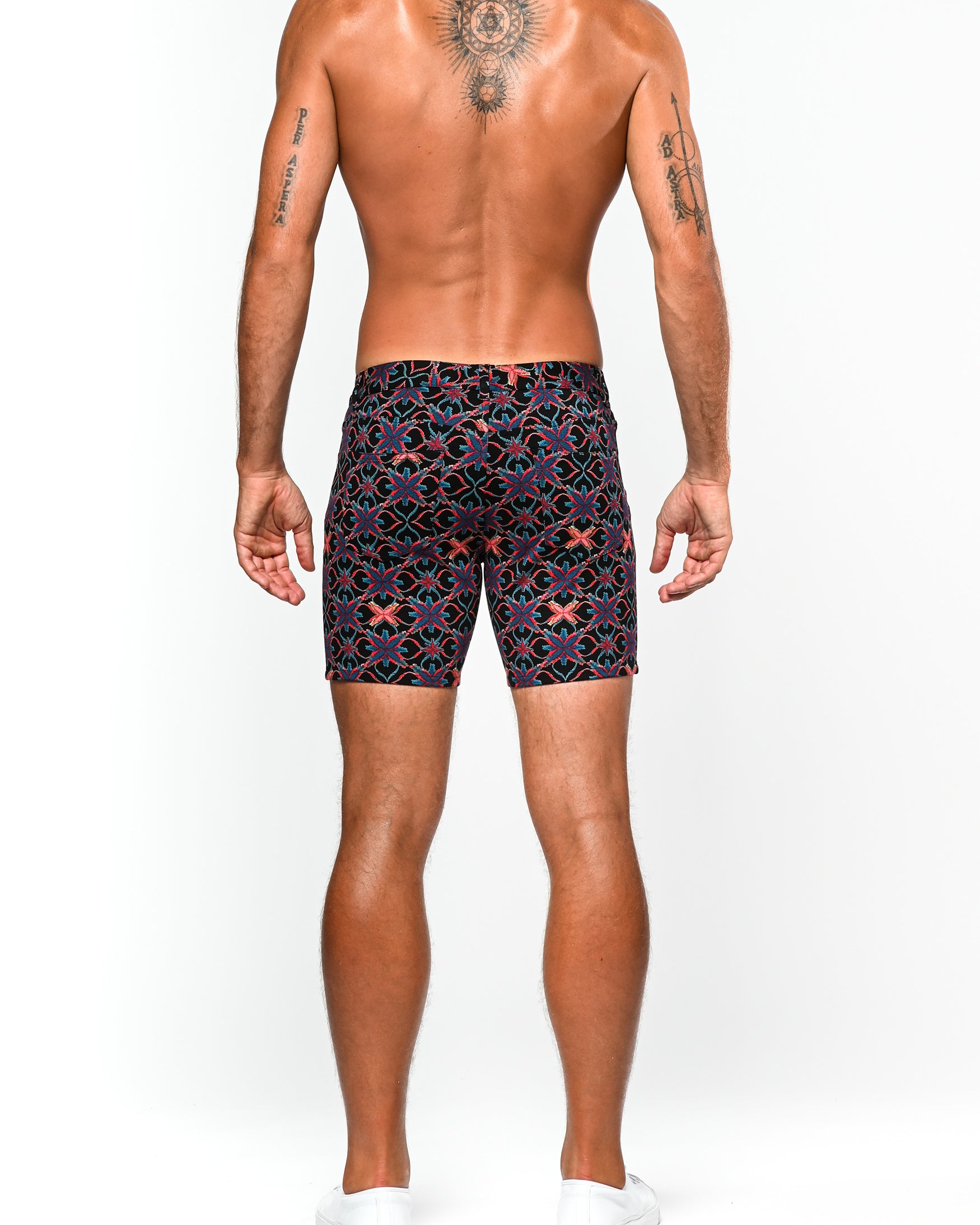 ROYAL/RED FLORAL LINK 5" KNIT STRETCH SHORT ST-1932- Final Sale