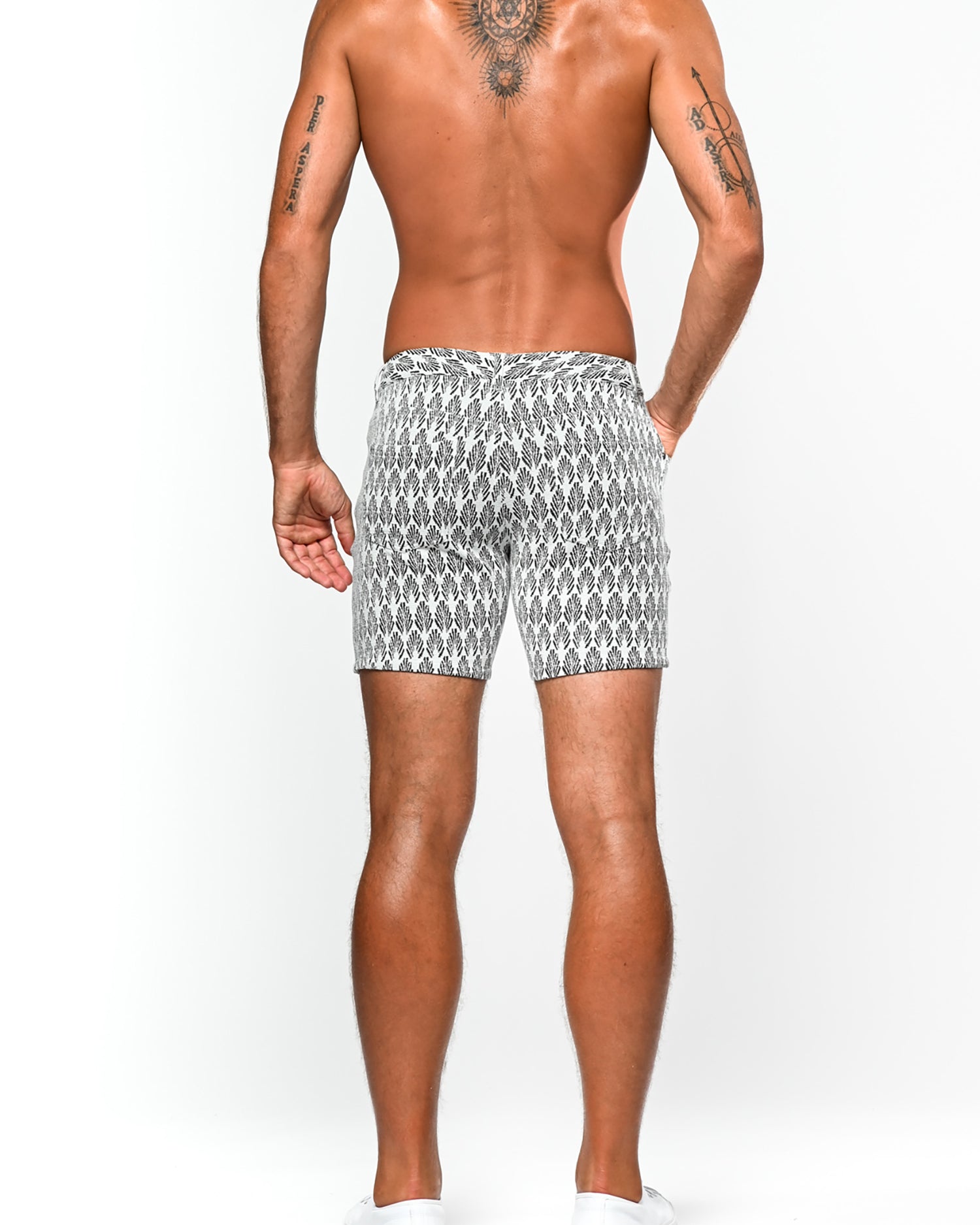 WHITE/BLACK PALMS 5" JACQUARD KNIT STRETCH SHORT ST-1932- Final Sale