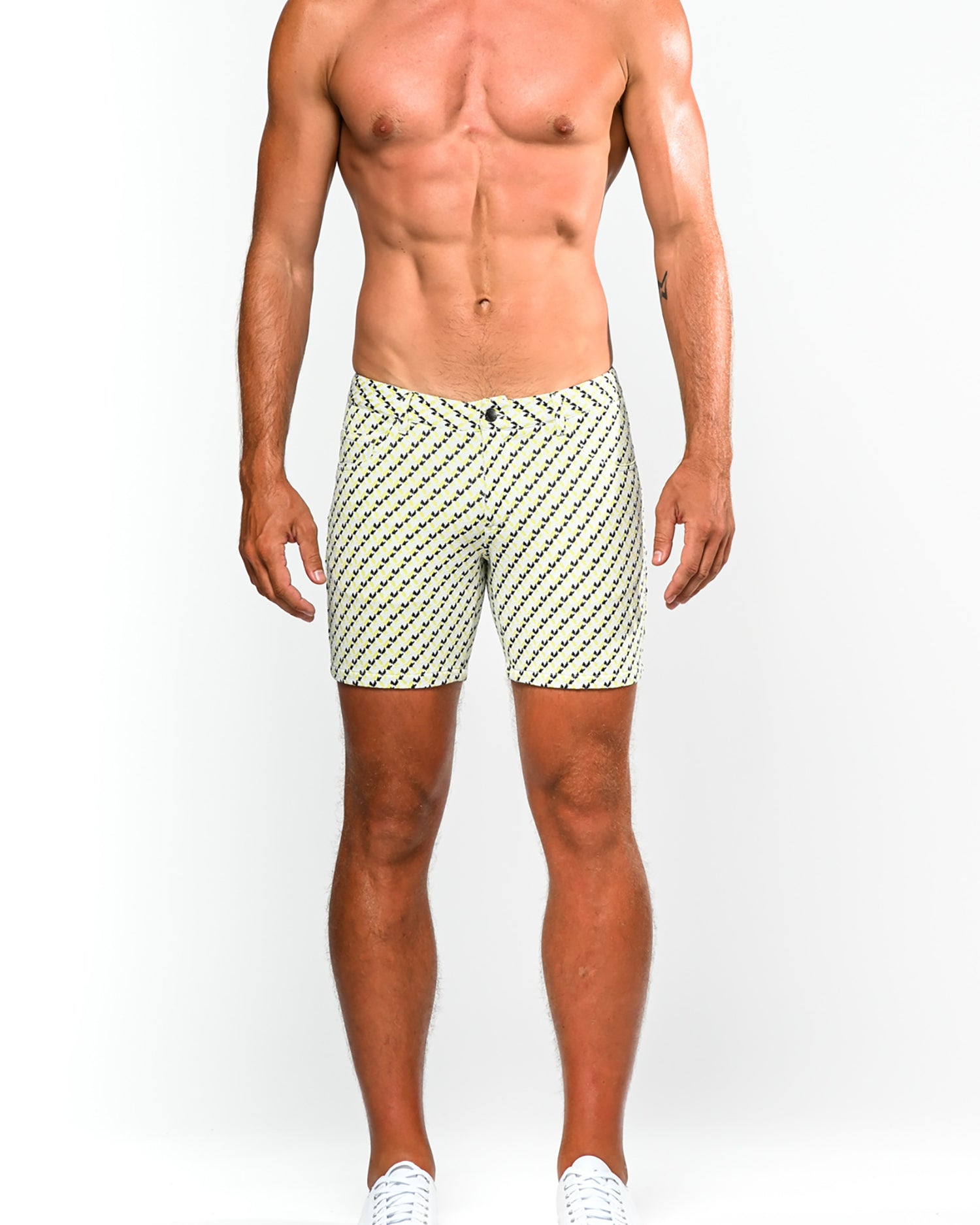 YELLOW/BLACK DIAGONAL 5" JACQUARD KNIT STRETCH SHORT ST-1932- Final Sale