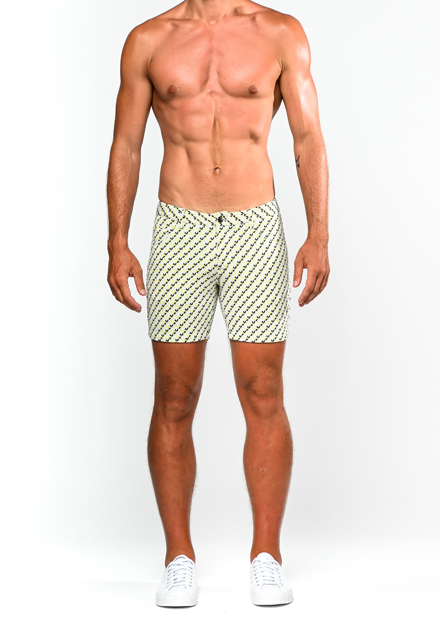 YELLOW/BLACK DIAGONAL 5" JACQUARD KNIT STRETCH SHORT ST-1932- Final Sale