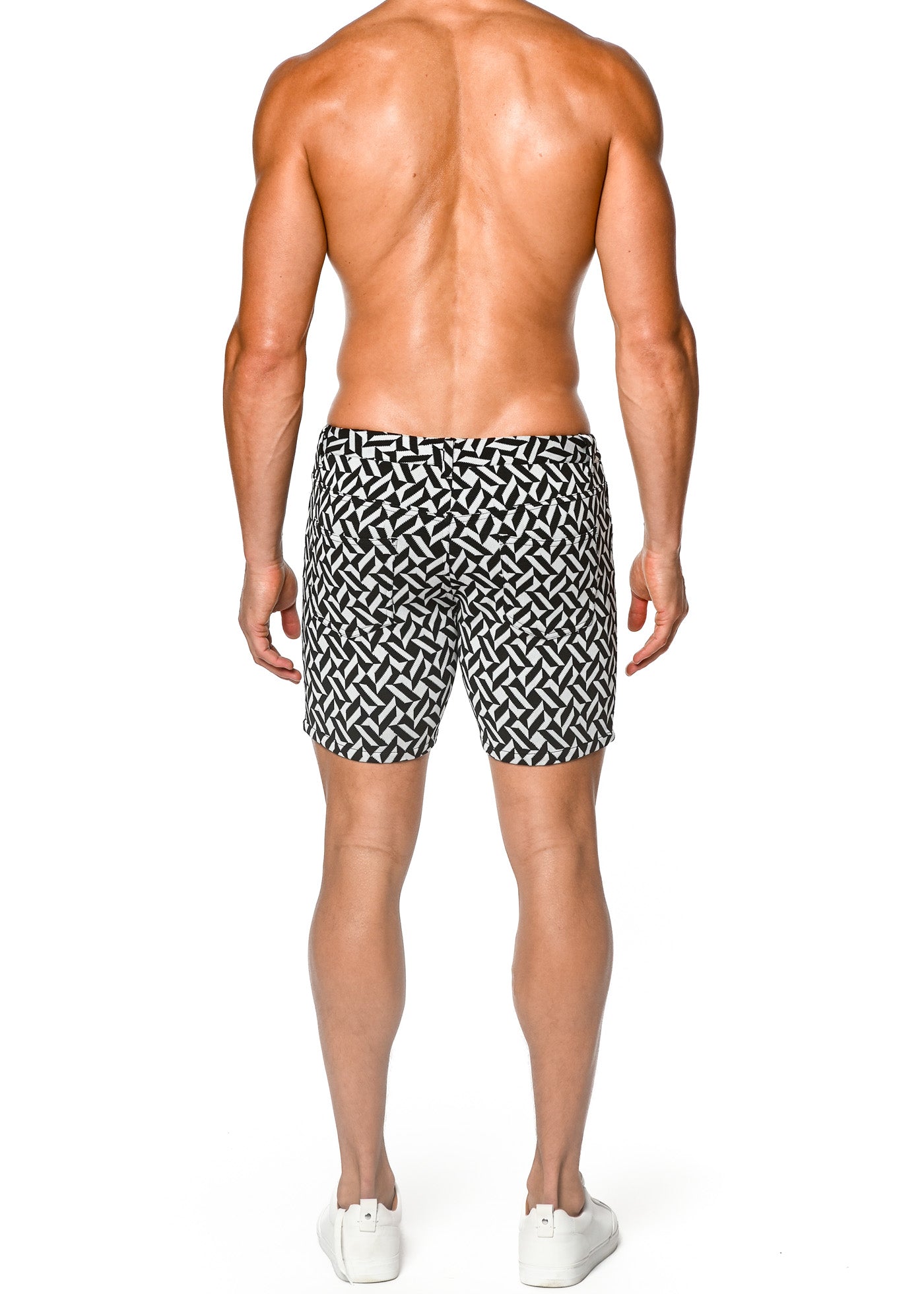 BLACK/WHITE PARQUET JACQUARD KNIT 5" INSEAM JEANS SHORT ST-1932- Final Sale