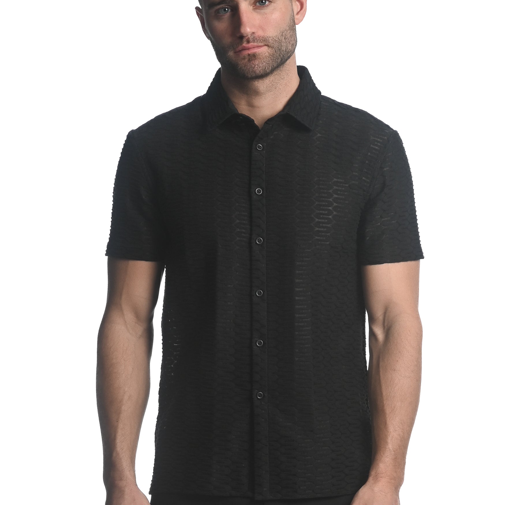 BLACK MAZE HEX STRETCH KNIT GOSSAMER SHORT SLEEVE SHIRT ST-24025