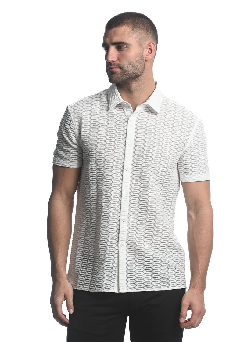WHITE MAZE HEX STRETCH KNIT GOSSAMER SHORT SLEEVE SHIRT ST-24025