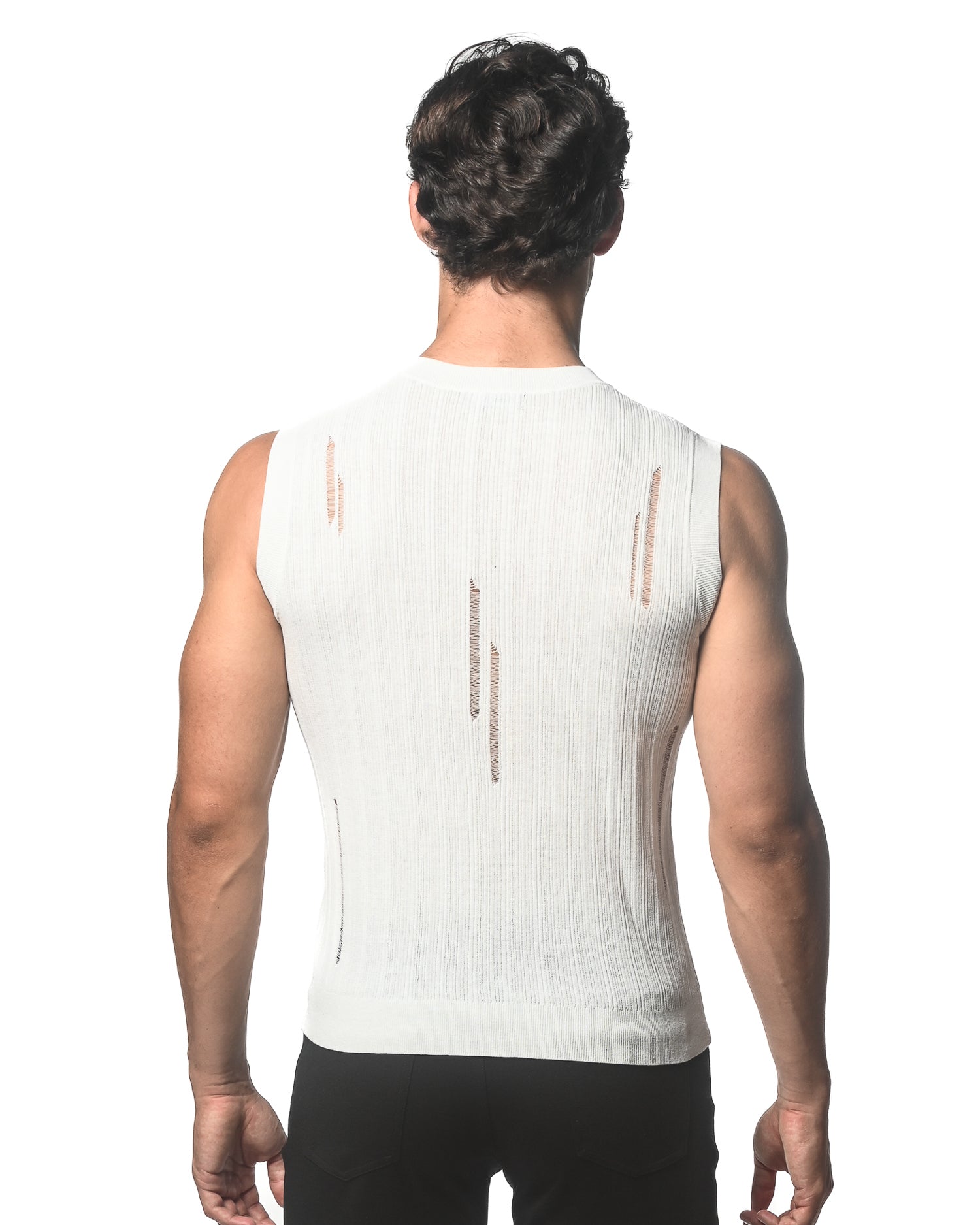 OFF WHITE DISTRESSED TEXTURED KNITTED TANK ST-24038