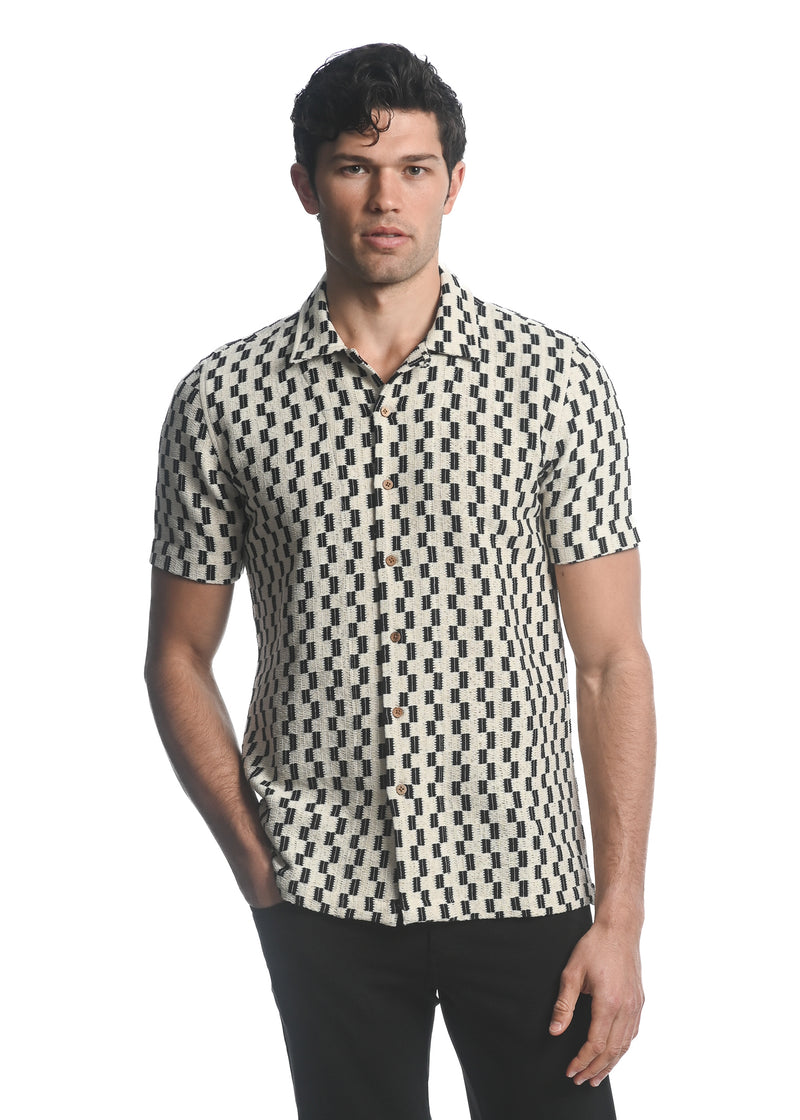 BLACK/ WHITE CHECKERS OPEN KNIT GOSSAMER SHORT SLEEVE SHIRT ST-48031
