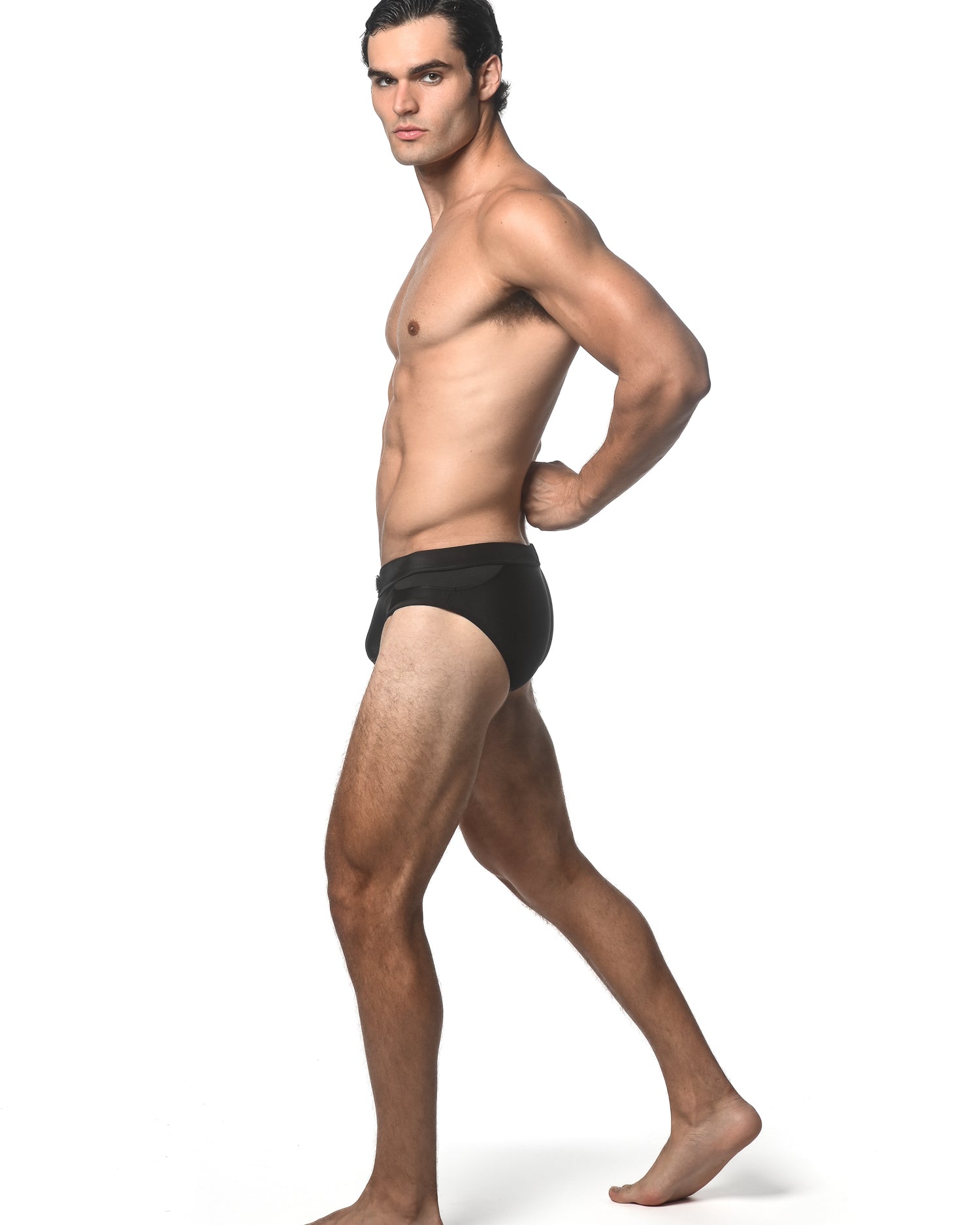 BLACK SOLID SWIM BRIEF W/ FRONT BUCKLE ST-8021