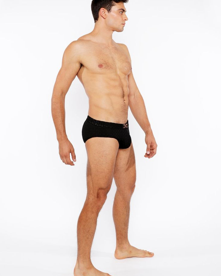 BLACK HEXAGON TEXTURED SWIM BRIEF W/BUCKLE ST-8021-02