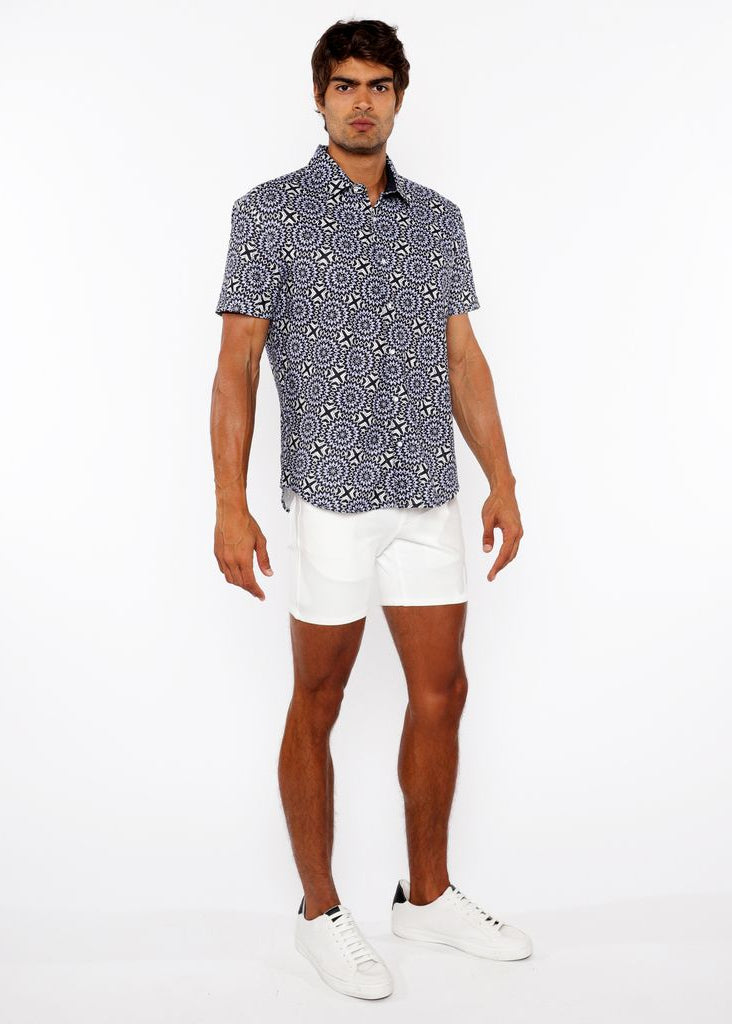 MIDNIGHT/PERIWINKLE BURSTS PRINTED OPEN KNIT STRETCH SHORT SLEEVE SHIRT ST-48072