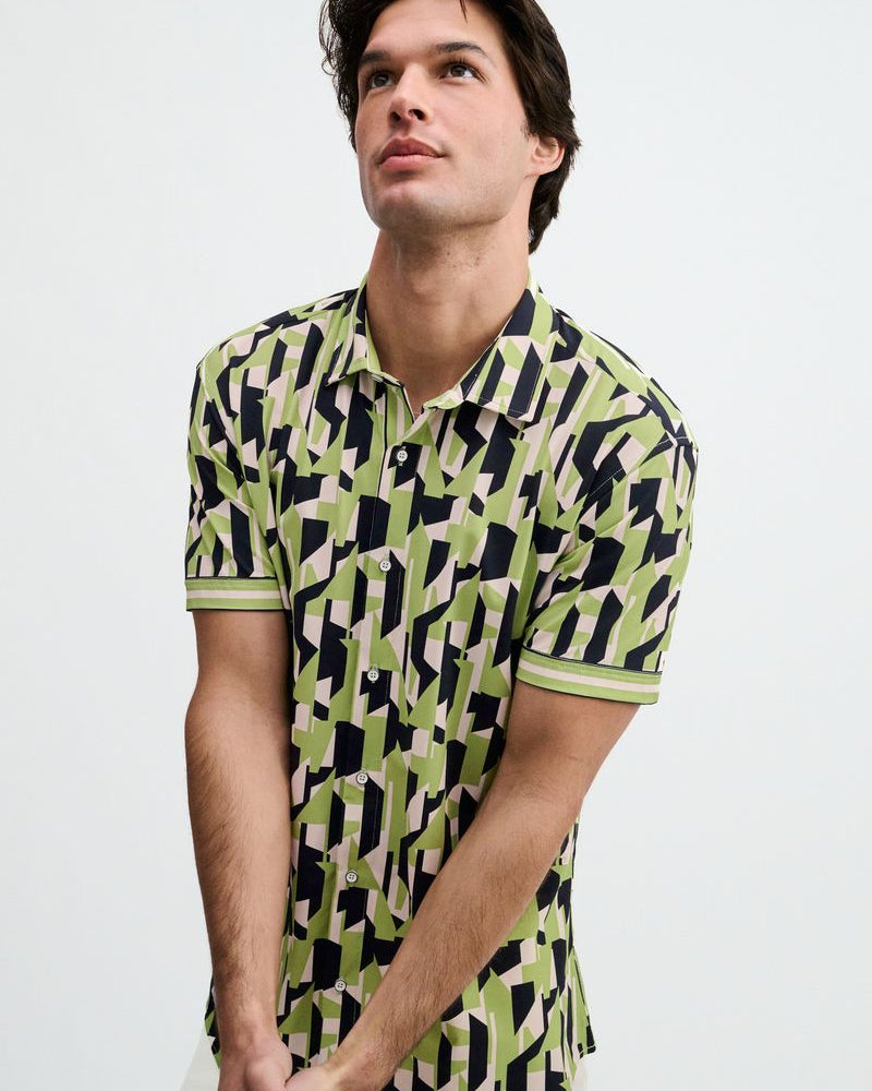 MENTHOL/MIDNIGHT ABSTRACT PRINTED PERFORMANCE STRETCH SHORT SLEEVE SHIRT W/PLACKET DETAIL ST-26026