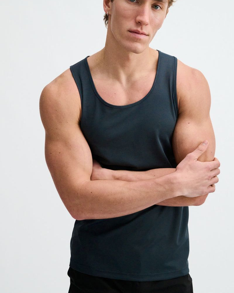 MARINER TEXTURED STRETCH MESH PERFORMANCE TANK ST-293
