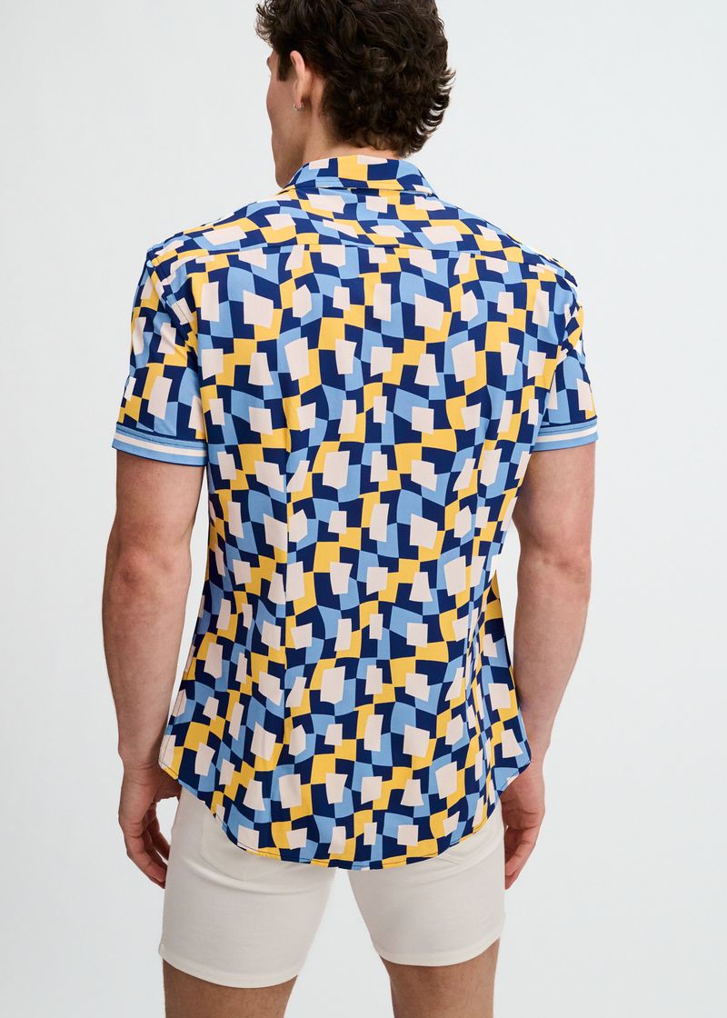 ATLANTIC/YELLOW ABSTRACT PRINTED PERFORMANCE STRETCH SHORT SLEEVE SHIRT W/PLACKET DETAIL ST-26027