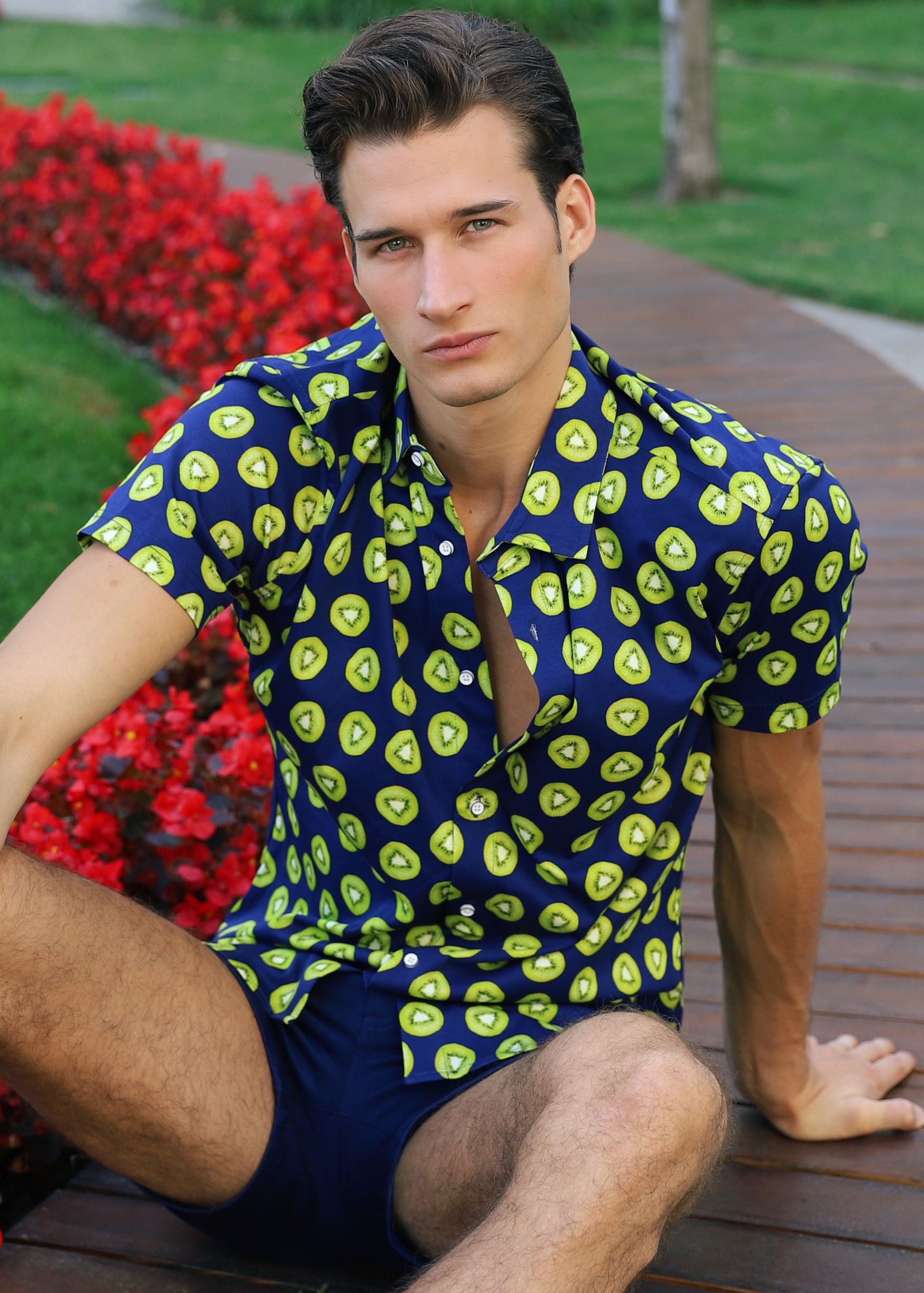 NAVY/KIWI FRUITS PRINTED COTTON KNIT JERSEY SHORT SLEEVE SHIRT ST-9330