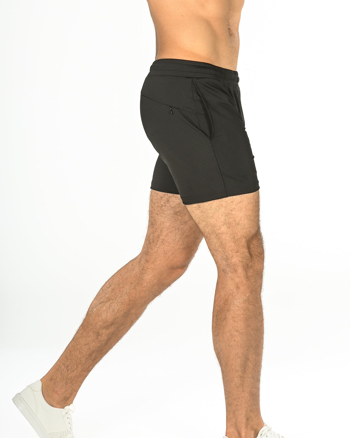 BLACK 6" STRETCH MESH PERFORMANCE SHORTS